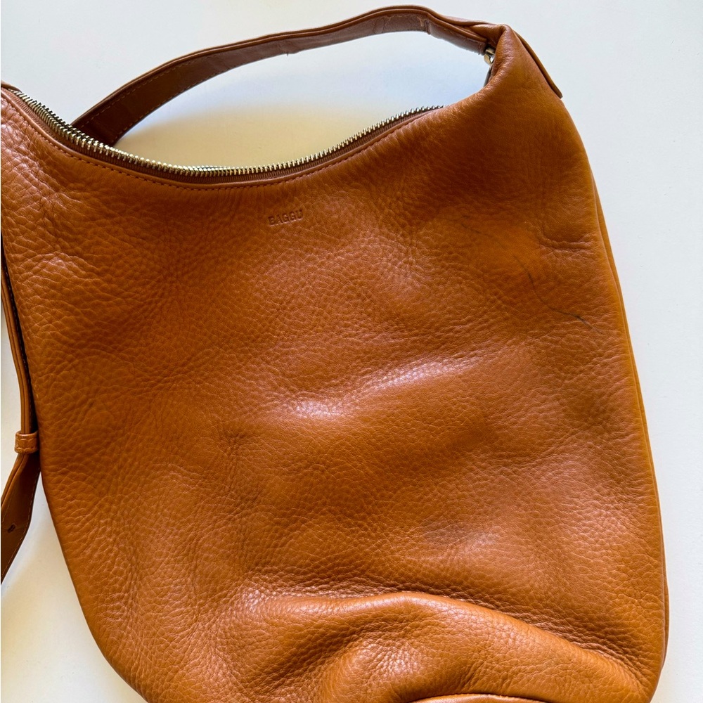 Brown leather BAGGU bucket bag